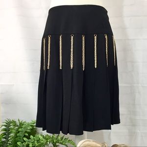 Black pleated gold chain skirt, Saks 5th Avenue mini size 10